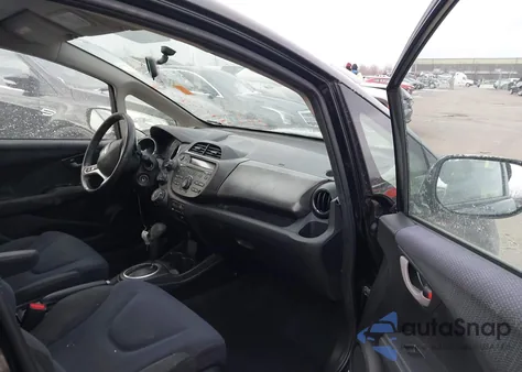 2013 Honda Fit Sport z USA, uszkodzony, nr VIN JHMGE8H53DC007347